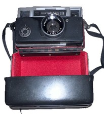 Kodak Instamatic 814 Vintage Camera Black Silver Ektar Lens Case Flashcube
