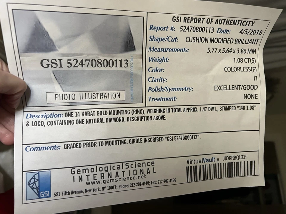 Banda de compromiso de oro blanco de 10 K talla 5 Foto 2 de 2