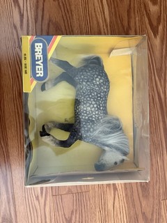 Breyer Traditional Series model horse #856 Flocked