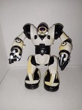 WowWee Robosapien Robot No Remote Black White Original Cool Robot 2004 VTG