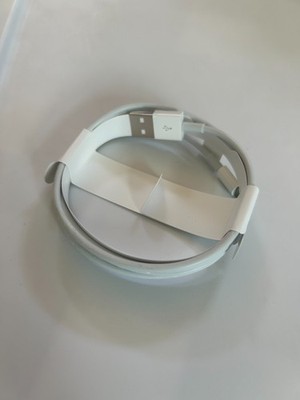 Apple MD818AMA 1M Lightning to USB Cable - White