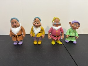 Disney Snow White and the Seven Dwarfs Figures Set Of 4 1990’s