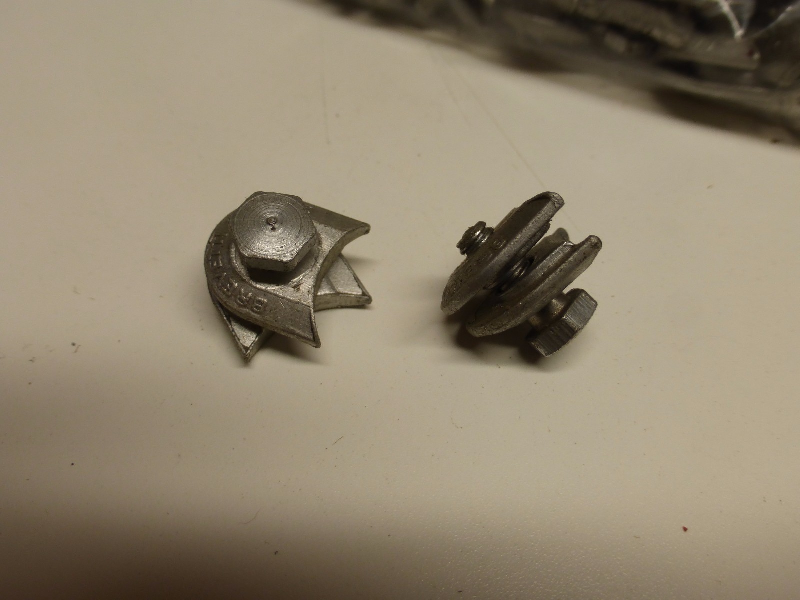 Picture 1 of 4