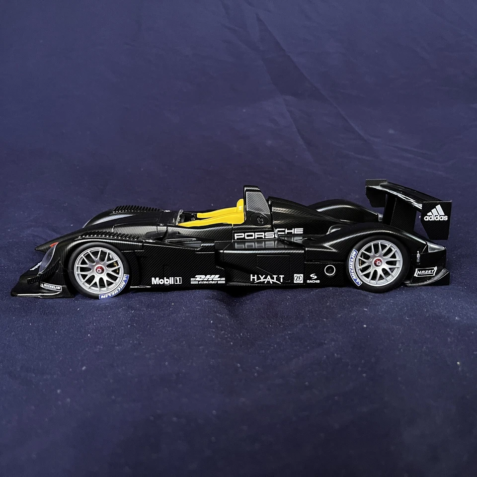 AUTOart 1:18 PORSCHE RS SPYDER FIBRA DE CARBONO NEGRO **LEER** Foto 2 de 4