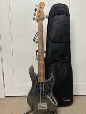 Sadowsky MetroExpress Hybrid P/J 5 String Bass w/Morado Board Silver Metallic