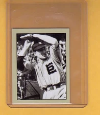 Victor Starffin, '40 Tokyo Giants Japanese League, Lone Star / NM+ cond.