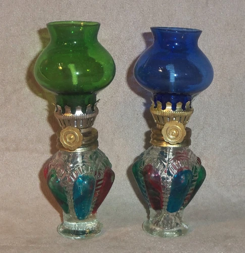 Vtg Lot of 2 Mini Tiffany Style Crown Kerosene Oil Lamps 4.5" tall: Green, Blue