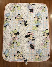 Vintage 1990s Minnie Mouse Quilted Blanket 41x53 Dundee Mills USA Disney