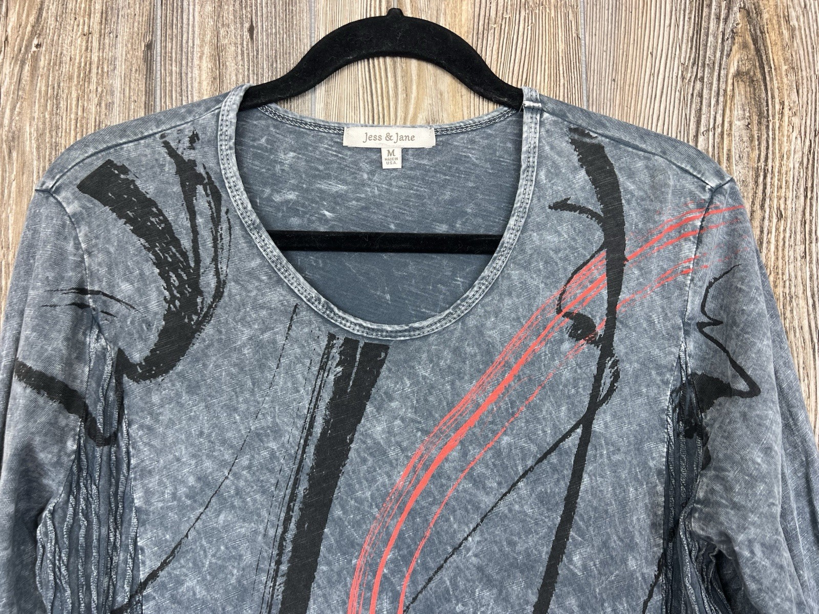 Jess & Jane Tunic Top Womens Medium Abstract Artistic Boho Artsy Gray 3/4 Sleeve