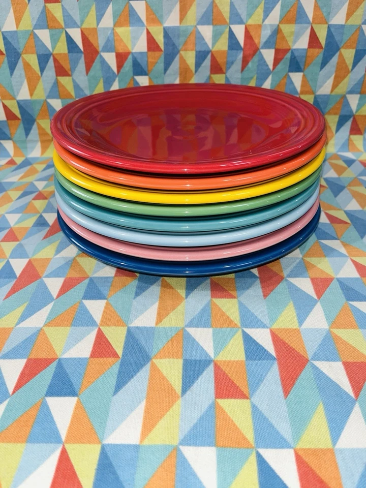 NEW FIESTA RAINBOW 8 DINNER PLATES BRIGHT MIX SET 10.5" FIESTAWARE FREE SHIPPING - Image 2 of 4