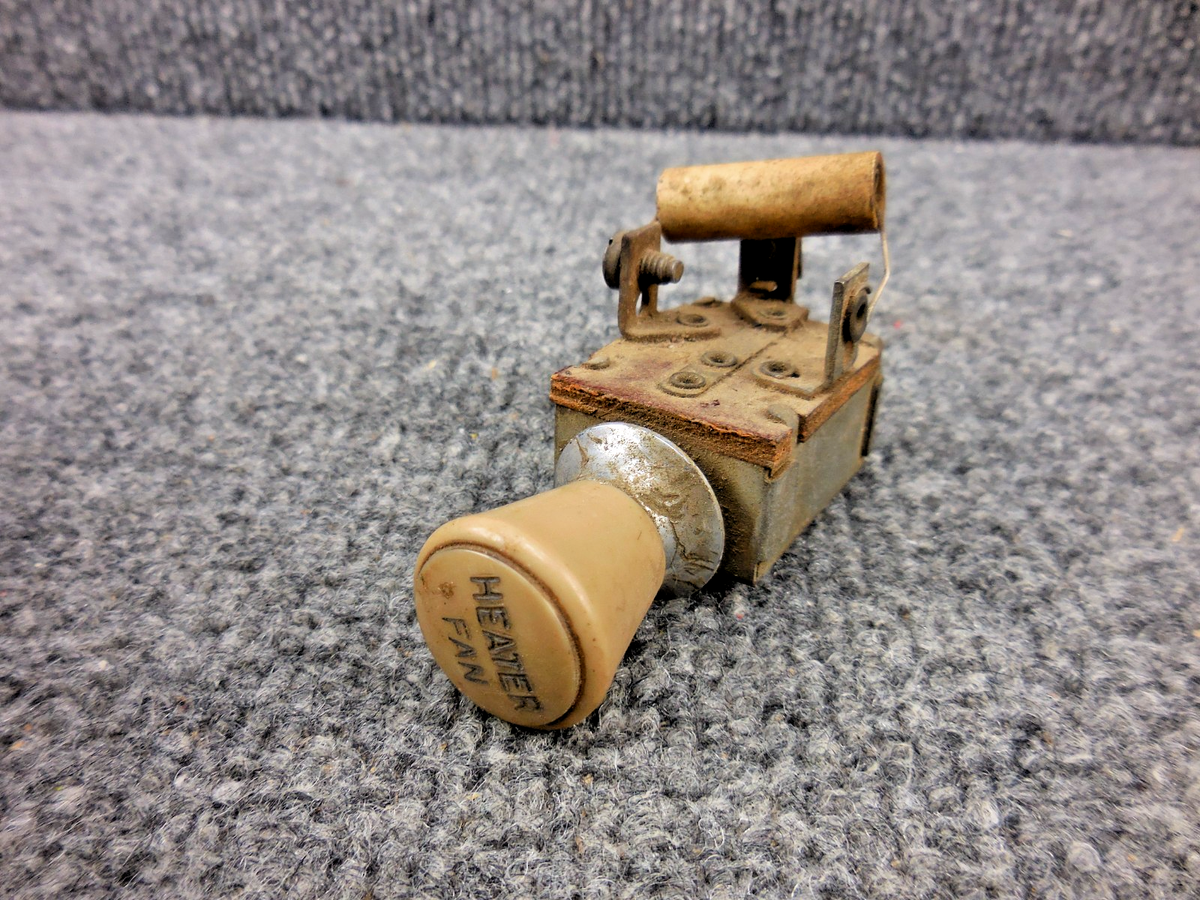 ヴィンテージ・ベスト Vintage Automotive Heater Switch Ford? 1930's 1940's | eBay