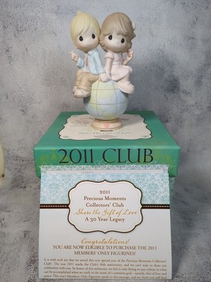 Precious Moments CC119001 Share The Gift Of Love 30th Anniversary