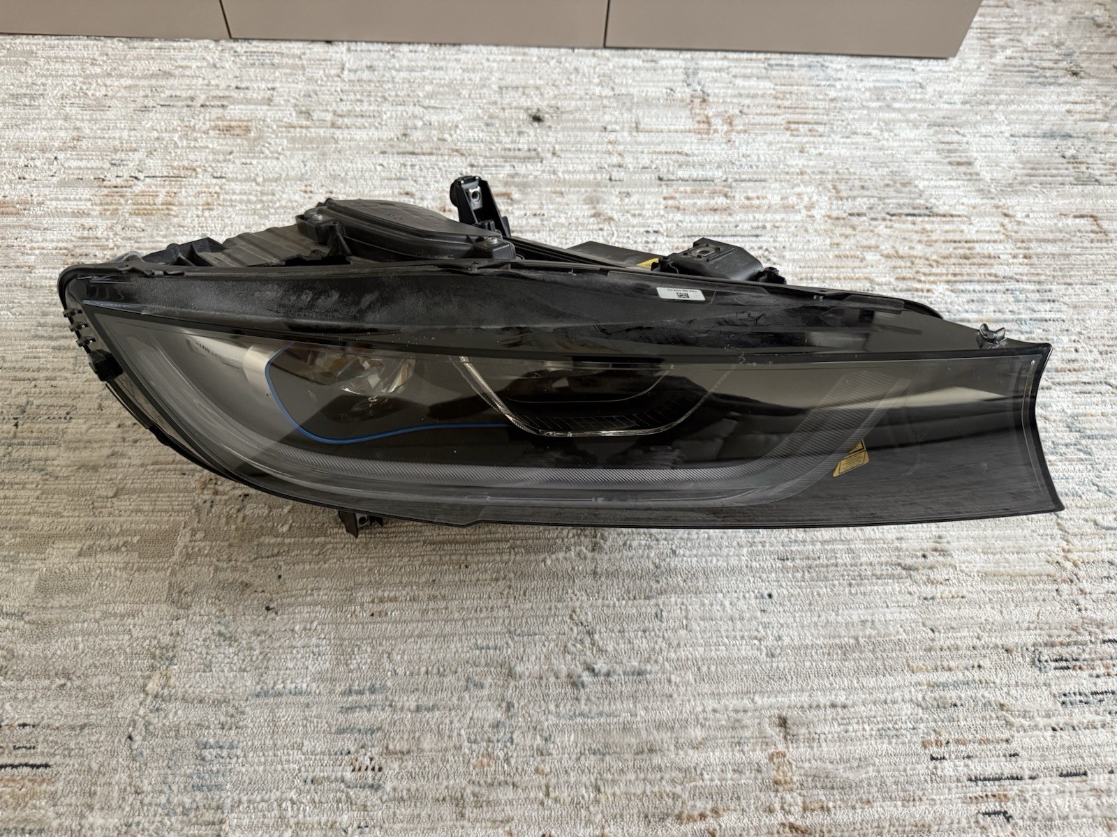 2014-2020 BMW i8 Headlight Laser