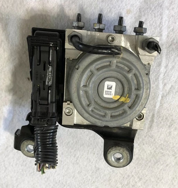 Ford fusion abs