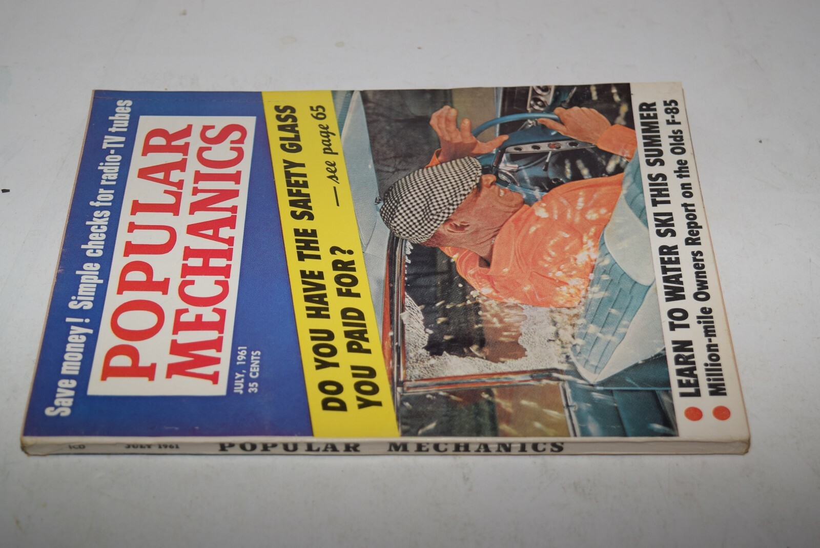 Vintage July 1961 Popular Mechanics Magazine Auto Safety Glass Cover