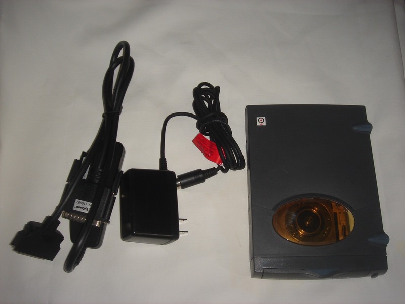 SyQuest Syjet 1.5 gb External SCSI Removable Drive 35505 w/ power and cables