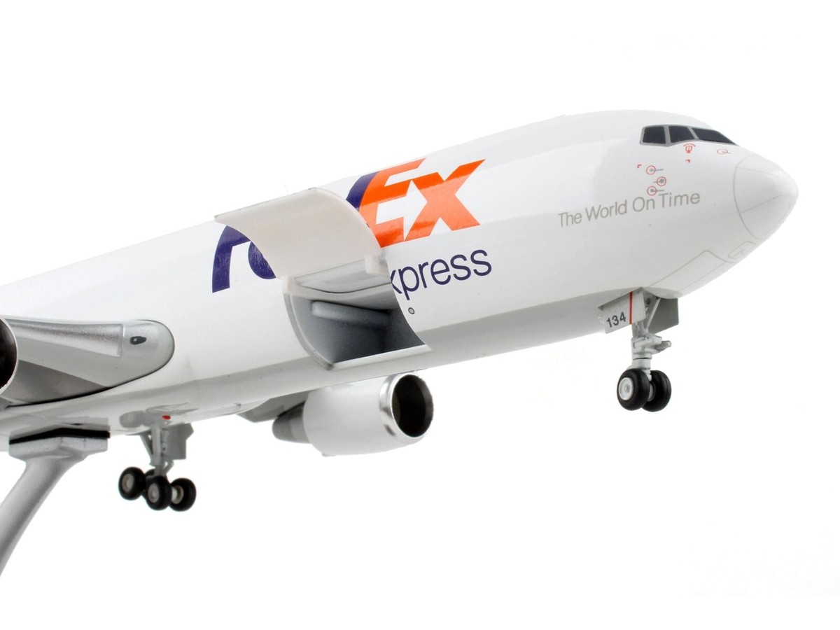 FedEx Express ボーイング767F 1/200 スケールモデル 1/200 Diecast Model Airplane Boeing 767-300F Federal Express