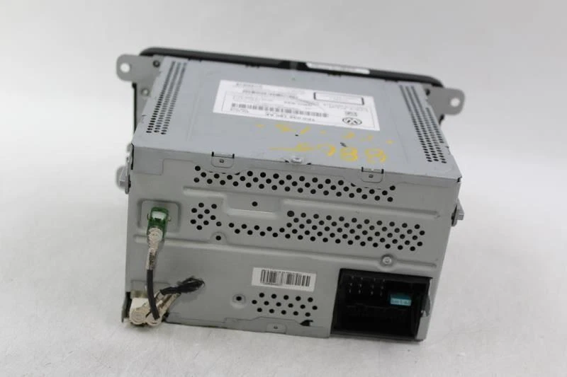 Equipo de audio receptor de radio radio compatible con Volkswagen Passat 2012-2015 OEM #26083 Foto 3 de 4