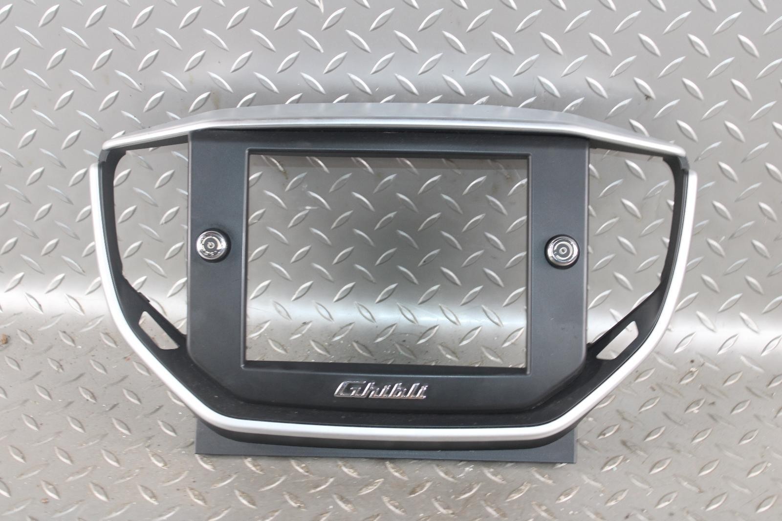 1-17 MASERATI GHIBLI Black Silver Radio Screen Surround Bezel Trim Panel Unit OE