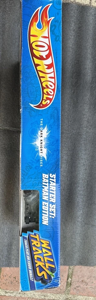 Hot Wheels Wall Tracks Dark Knight Rises Starter Set, ¡sellado! Foto 3 de 4