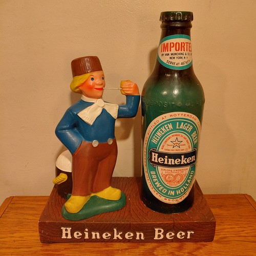 Large 17" Vintage 1970s Heineken Beer Bar Pub Display By Van Munching & Co. Inc.