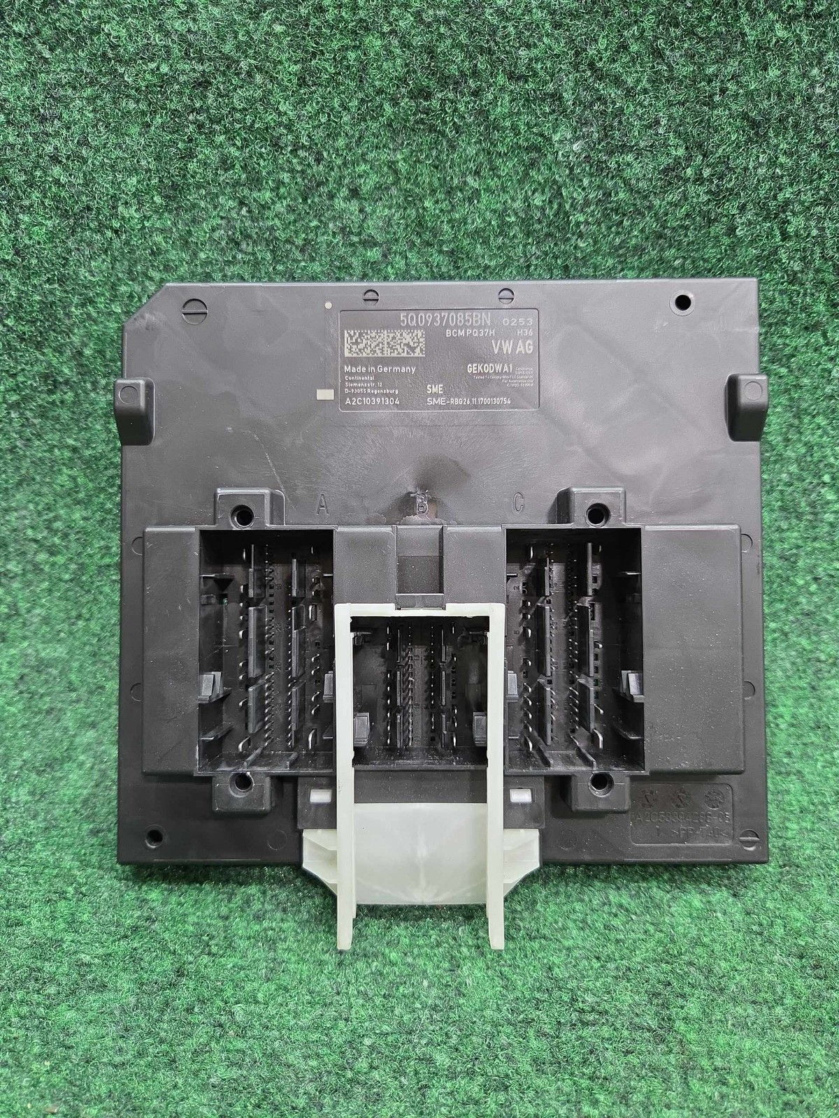 2017-2020 Audi A3 Quattro Bcm Onboard Supply Control Unit Oem 5q0937085bn