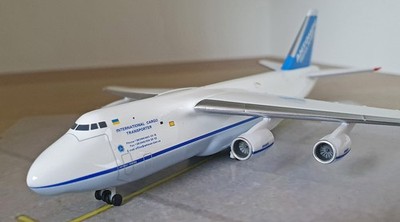 Herpa 1:500 Antonov AN-124 UR-82008 Antonov Airlines