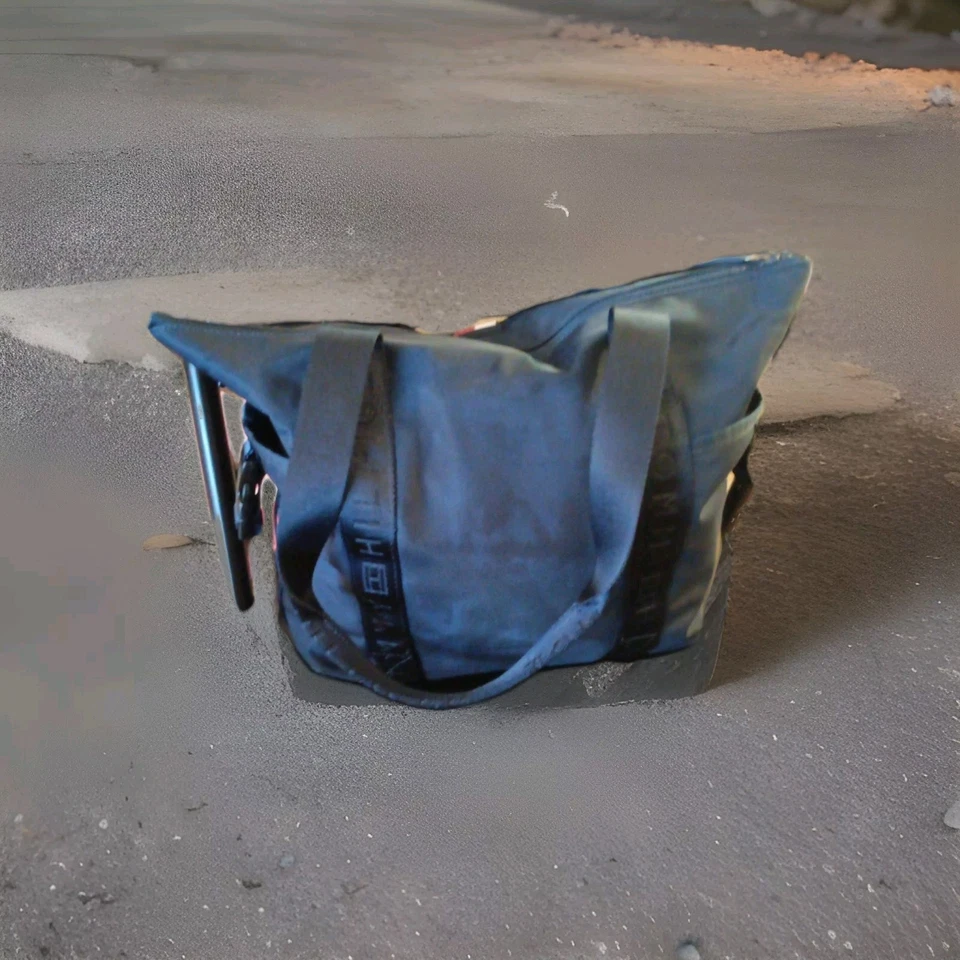 tommy hilfiger shoulder bag women - Image 2 of 2