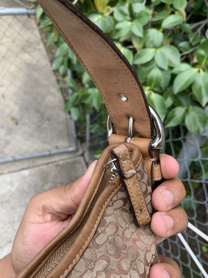 Cartera de hombro pequeña Coach Y2K Soho Mini Signature color jacquard tostado Hobo 6351 Foto 4 de 4