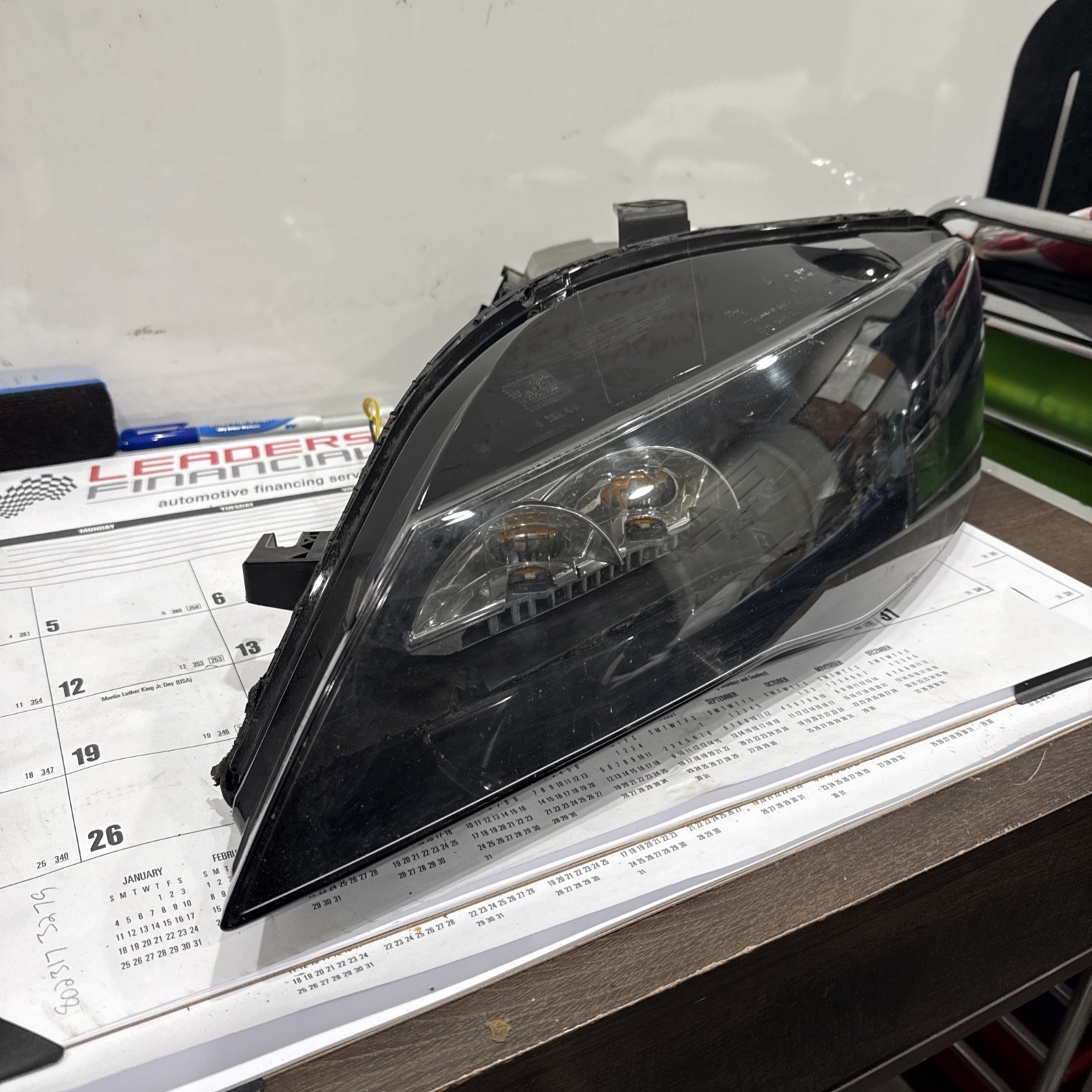 2008 2009 2010 2012 year OEM Audi R8 Front LEFT LED Headlight 420941003Q Parts