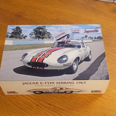 Revell Monogram 08394 Slotcar Jaguar E Type Sebring 1963 Limited Edition