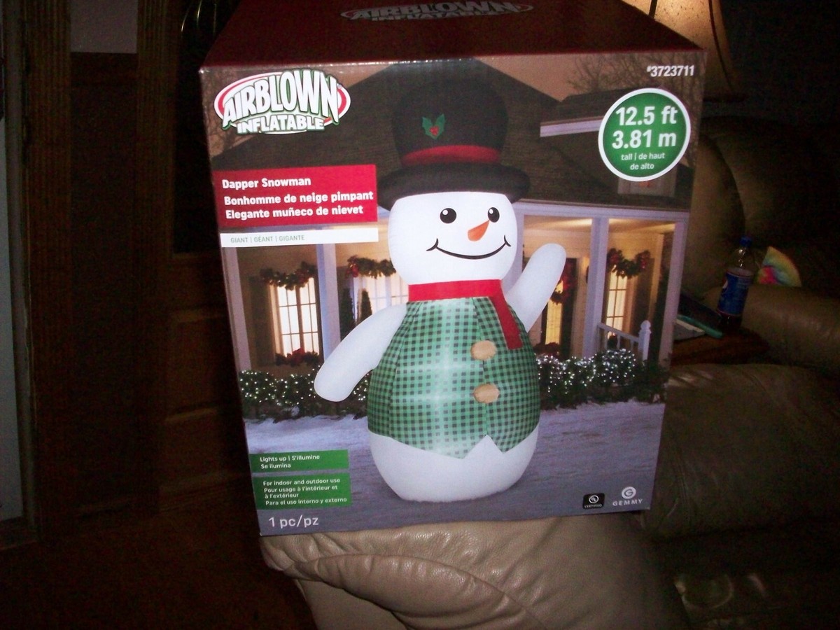 Gemmy 12.5' Airblown Inflatable Christmas Dapper Snowman Outdoor
