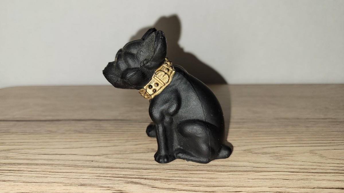 Westmoreland French 沈鬱 Bulldog