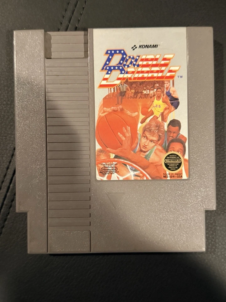 LOT OF 4 / 5-Screw NES Games (Balloon Fight/Double Dribble/Cammando/RushNAttack) - Image 4 of 4