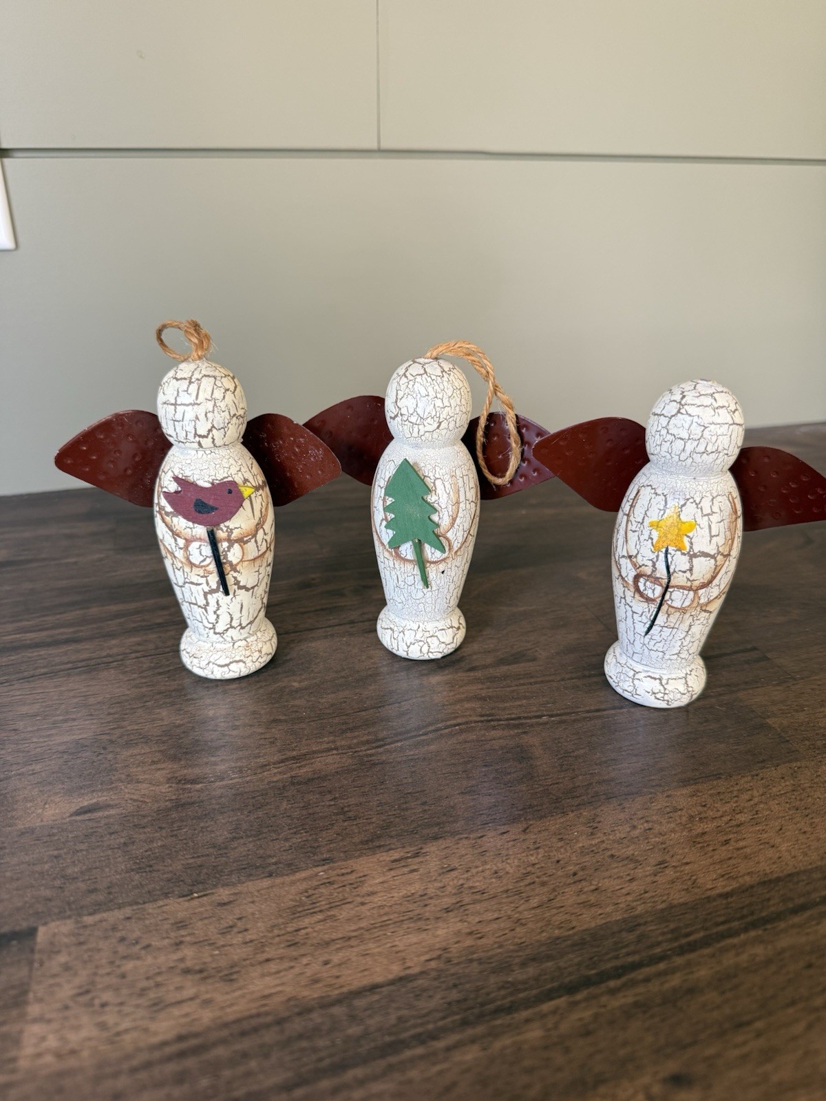 Set of 3 Angel Christmas Ornaments Crackle Wood/Metal Red Wings 4 in