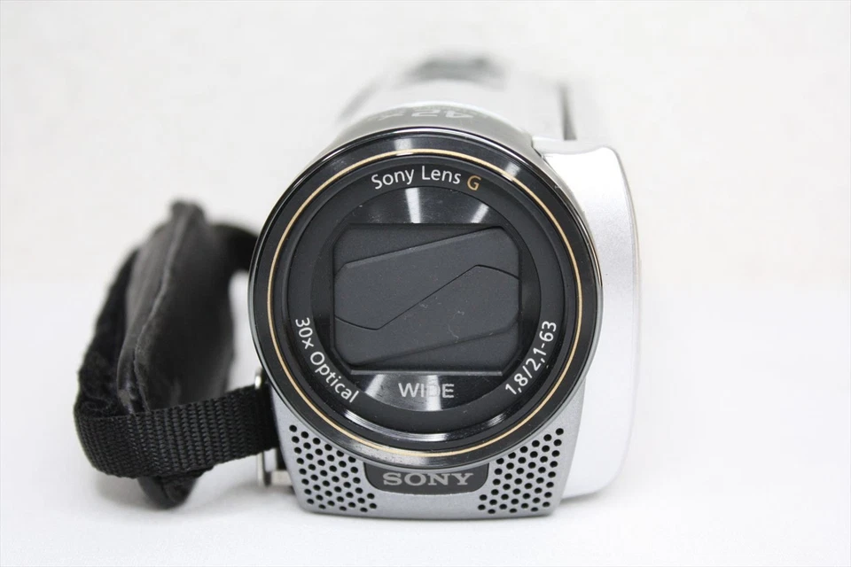 Sony Handycam HDR-CX180  Silver high-definition video Japan Version  Mint #323 - Image 3 of 4