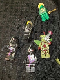 LEGO Galaxy Squad: Galactic Titan (70709) Parts And Assorted Pieces