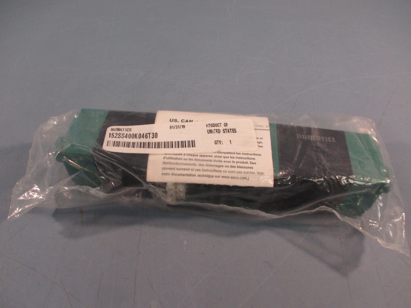 NUMATICS 152SS400K046T30 Solenoid Air Control Valve: Four-Way / Two-Position