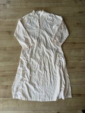 Vintage Oscar de la Renta Neiman Marcus Pink Embroidered Nightgown Mandarin S