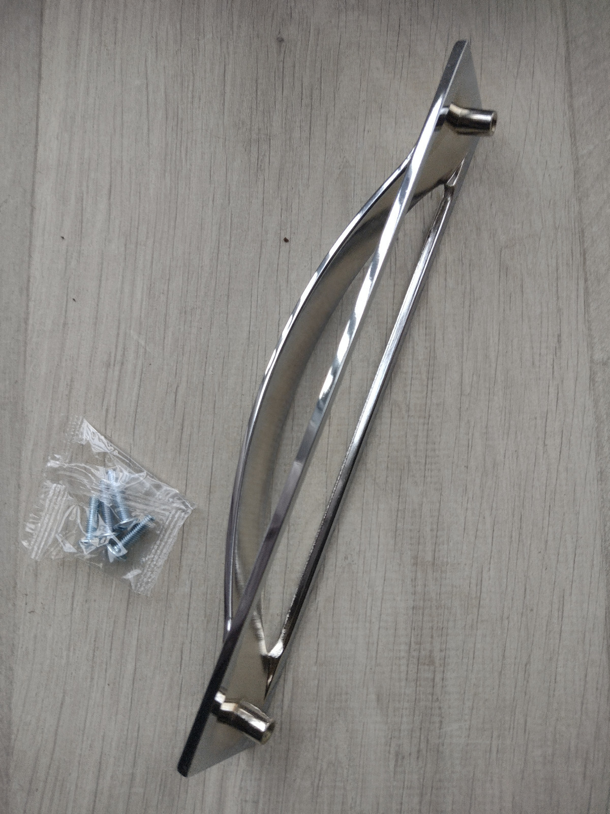 192mm Wren Polished Chrome Bow Kitchen Handles Cupboard Drawer