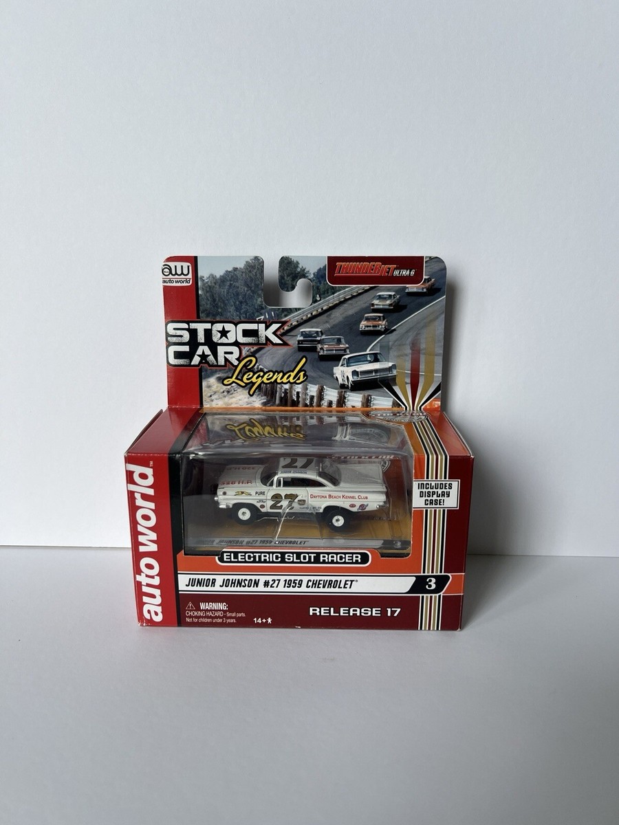 Auto World Thunder Jet Ultra G Junior Johnson 1959 Chevy Slot Car