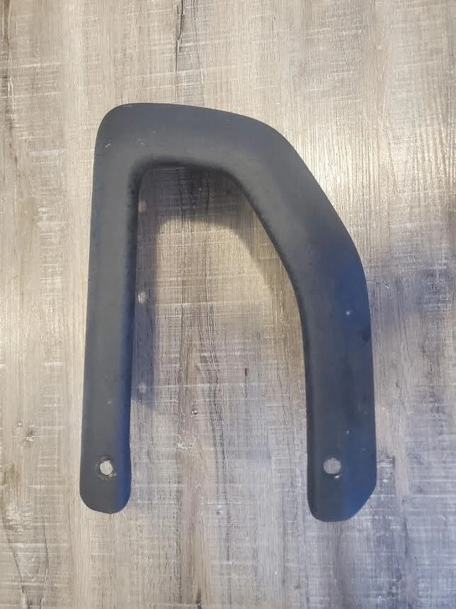 Tapa de parachoques izquierda Jeep Wrangler 2023 Foto 2 de 4