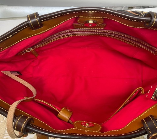 Dooney & Bourke Handbag Logo Print Body Charm Feet Double Handles SnapClose - Picture 5 of 13