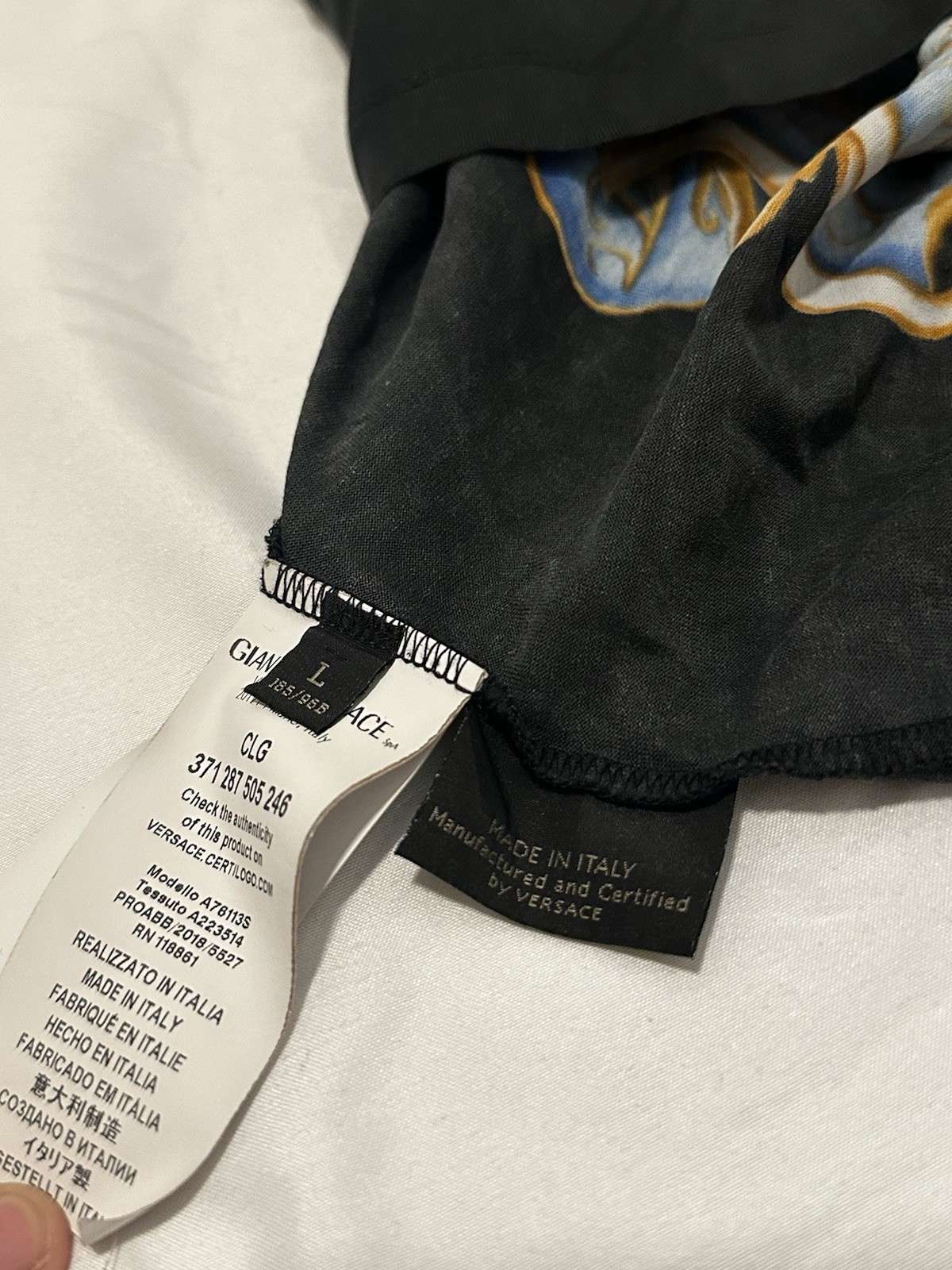 Authentic Versace Baroque Temple Statement T-Shir… - image 4