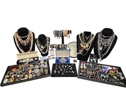 Vintage Sterling Silver & Costume Jewelry Lot Weiss Coro Trifari Napier 284 Grms