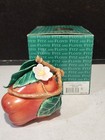 New ListingNever Used Fitz & Floyd Classic Red Apple Trinket Box dish With Lid In Box
