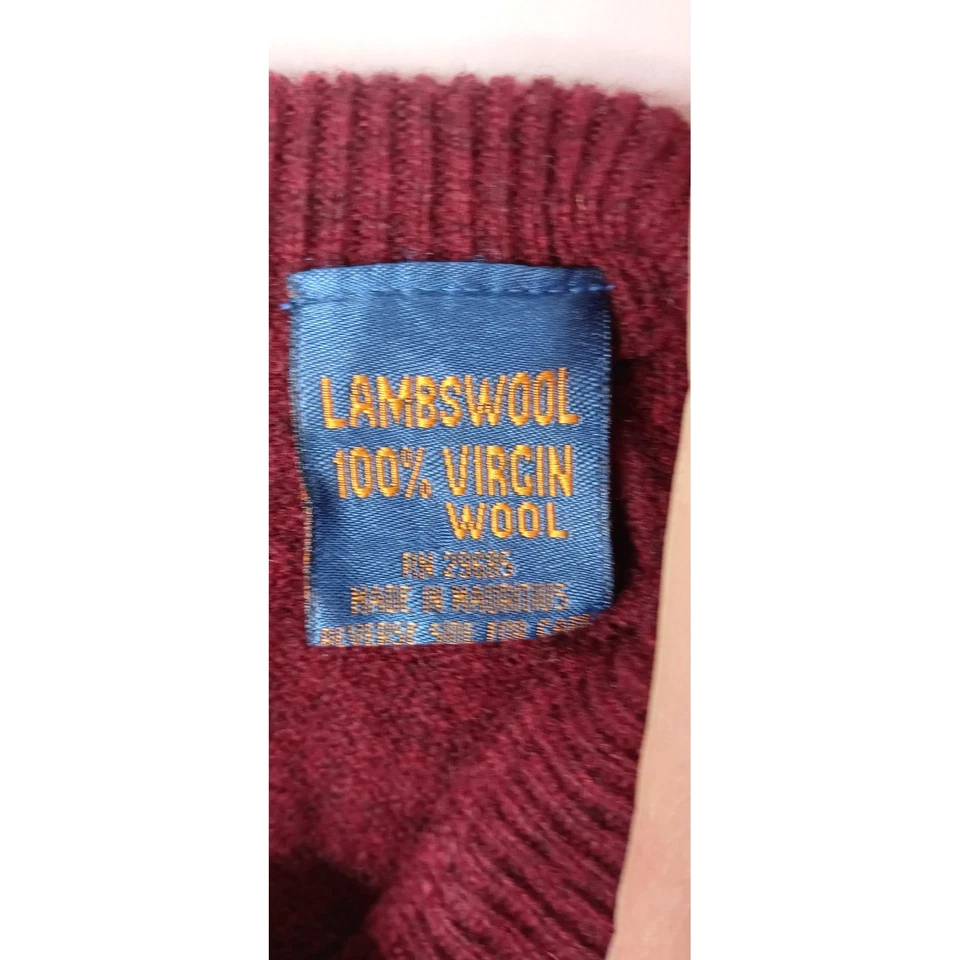 Vintage Pendleton Men's V Neck Sweater Vest Burgundy 100% Lambs Wool Size L - Image 4 of 4