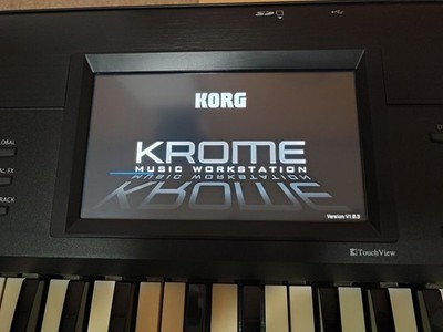 KORG KROME 61 Music Workstation Synthesizer Keyboard Touch Panel Black