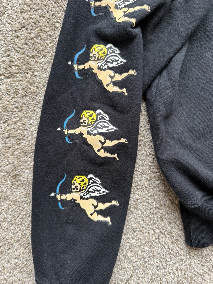 ASHLEY WILLIAMS First Born 小天使连帽衫黑色 S 码 — 第 4/4 张图片