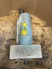 Greenlee 1736 Hydraulic 27-Ton  Ram for 777 Conduit Pipe Bender.